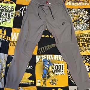 Men’s Nike Tech Knit Joggers Gray Medium Slim Fit